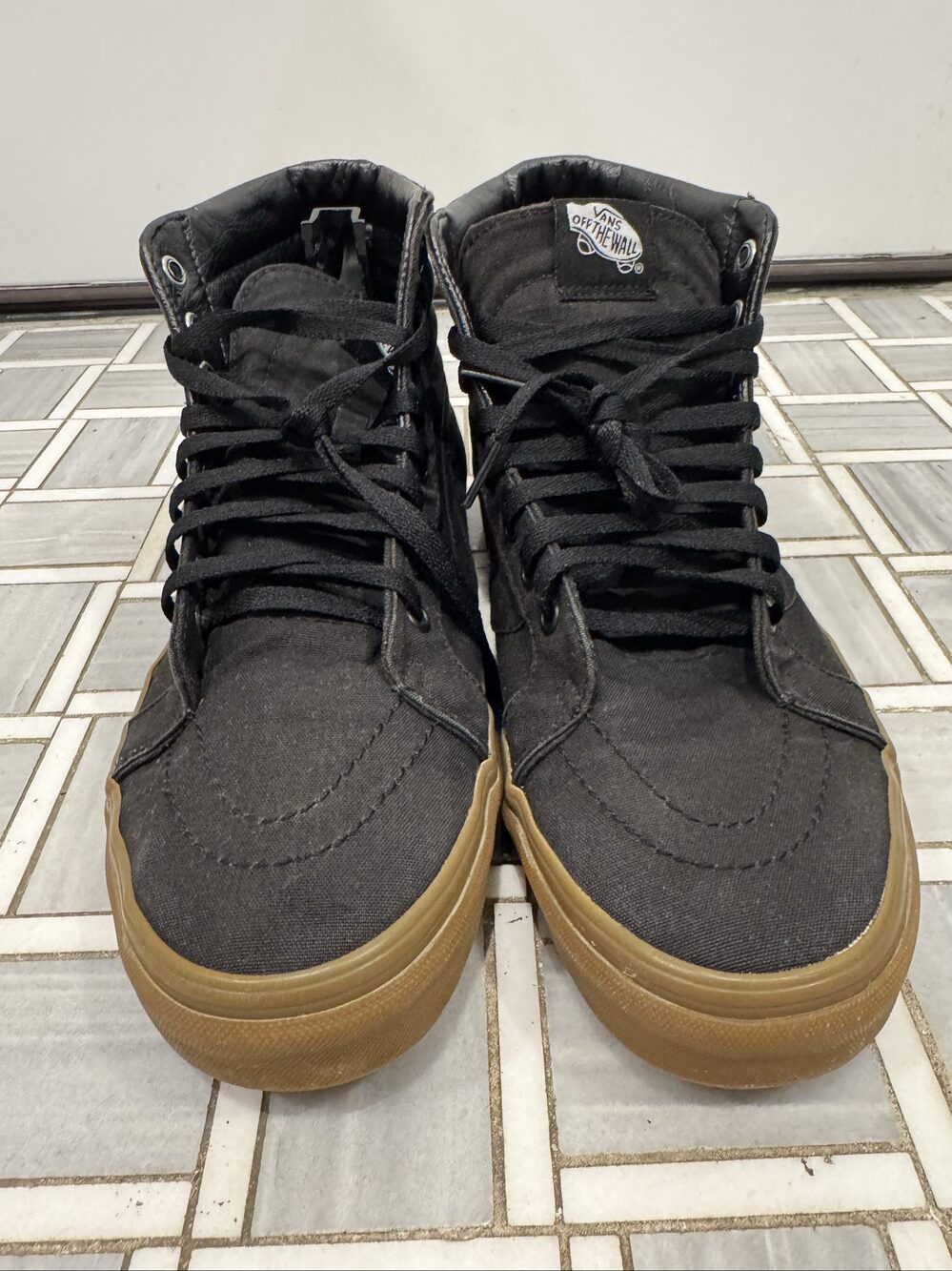 Men’s Vans Sk8-Hi High Top Skate Shoes – Black Gum – 10